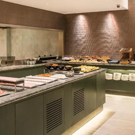 Hotel Ilunion 4*
